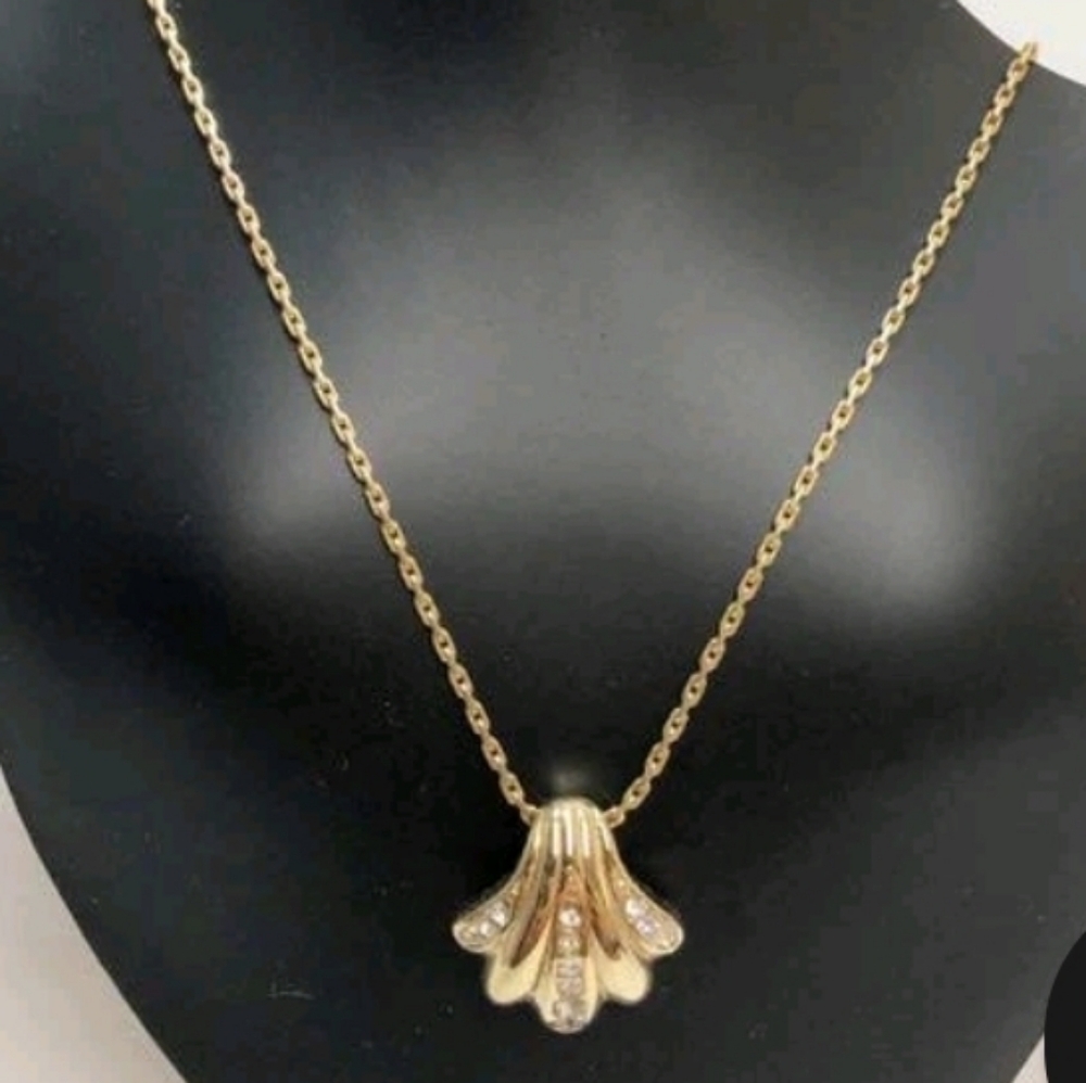 Christian Dior Gold Rhinestone Shell Necklace - Picture 5 of 14